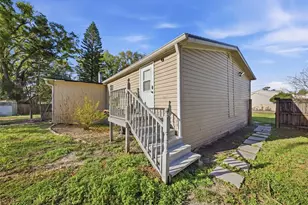 12513 Waltham Ave, Tampa, FL 33624 - Photo 35