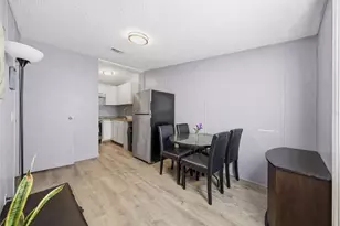 12513 Waltham Ave, Tampa, FL 33624 - Photo 7