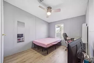 12513 Waltham Ave, Tampa, FL 33624 - Photo 23