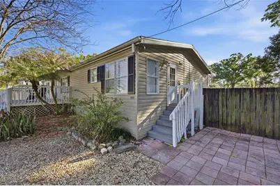 12513 Waltham Avenue, Tampa, FL 33624 - Photo 5