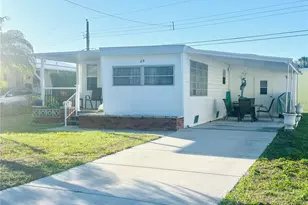 29 Shady Ln, Palmetto, FL 34221 - Photo 3