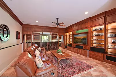 3240 Walter Travis Drive, Sarasota, FL 34240 - Photo 15