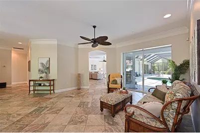 3240 Walter Travis Drive, Sarasota, FL 34240 - Photo 9