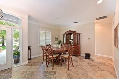 3240 Walter Travis Drive, Sarasota, FL 34240 - Photo 11