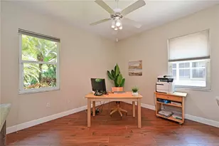 3240 Walter Travis Dr, Sarasota, FL 34240 - Photo 29