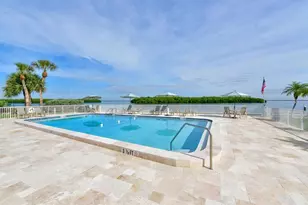 605 Sutton Pl, Longboat Key, FL 34228 - Photo 27