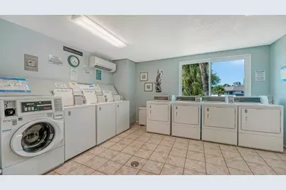 605 Sutton Place #201, Longboat Key, FL 34228 - Photo 29