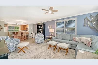 605 Sutton Place #201, Longboat Key, FL 34228 - Photo 11