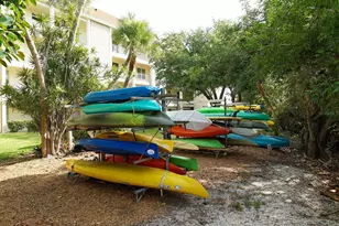 605 Sutton Pl, Longboat Key, FL 34228 - Photo 27
