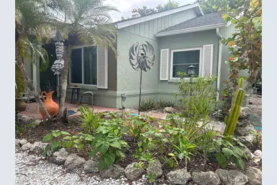 7715 33rd Lane E, Sarasota, FL 34243 - Photo 5