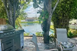7715 33rd Ln E, Sarasota, FL 34243 - Photo 47