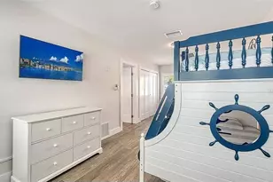 1857 Tulip Dr, Sarasota, FL 34239 - Photo 11