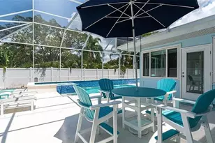 1857 Tulip Dr, Sarasota, FL 34239 - Photo 3