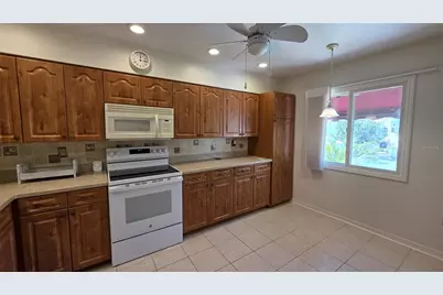 6101 34th St W #27C, Bradenton, FL 34210 - Photo 5