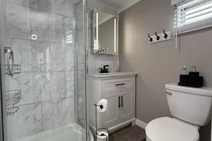 5001 Oakland Hills Ave, Sarasota, FL 34234 - Photo 35