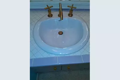 3372 Mayflower Street, Sarasota, FL 34231 - Photo 7