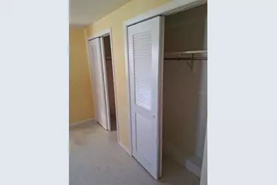 3372 Mayflower Street, Sarasota, FL 34231 - Photo 9