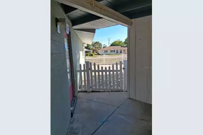 3372 Mayflower Street, Sarasota, FL 34231 - Photo 45