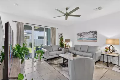 16632 Grotto Steam Place, Wimauma, FL 33598 - Photo 7