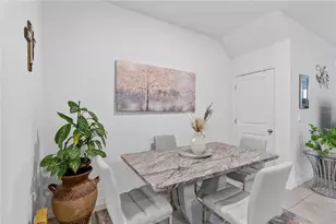 16632 Grotto Steam Pl, Wimauma, FL 33598 - Photo 11