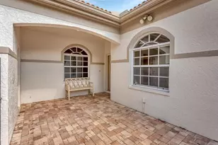 3864 Chatsworth Greene Ct, Sarasota, FL 34235 - Photo 15