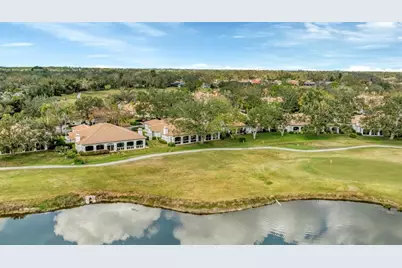 3864 Chatsworth Greene Court #10, Sarasota, FL 34235 - Photo 17