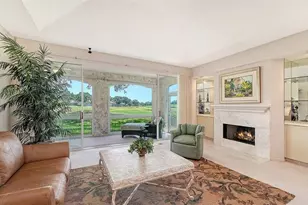 3864 Chatsworth Greene Ct, Sarasota, FL 34235 - Photo 13
