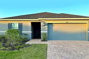 3540 74th Ave Cir E, Sarasota, FL 34243 - Photo 1