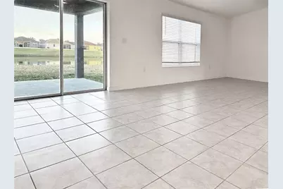 3540 74th Avenue Cir E, Sarasota, FL 34243 - Photo 5