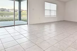 3540 74th Ave Cir E, Sarasota, FL 34243 - Photo 5