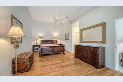 3799 Mira Lago Drive, Sarasota, FL 34238 - Photo 27