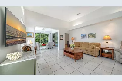 3799 Mira Lago Drive, Sarasota, FL 34238 - Photo 11