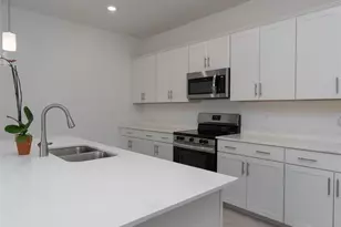 11470 Burgundy Dr, Venice, FL 34293 - Photo 19