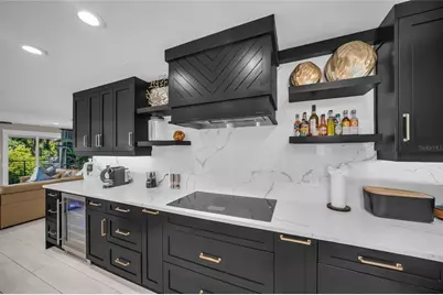 7149 Longboat Drive N, Longboat Key, FL 34228 - Photo 7