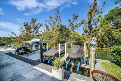 7149 Longboat Drive N, Longboat Key, FL 34228 - Photo 37