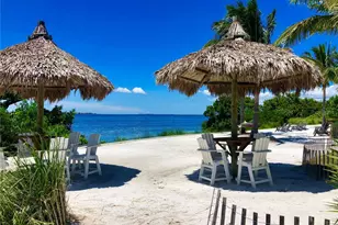 348 Sapphire Lake Dr, Bradenton, FL 34209 - Photo 63