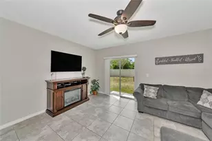 17009 Peaceful Valley Dr, Wimauma, FL 33598 - Photo 5