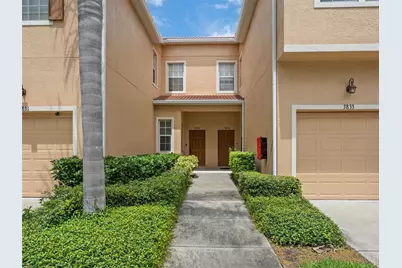 3831 Parkridge Circle #1-104, Sarasota, FL 34243 - Photo 3