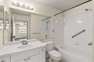 18106 Peregrines Perch Pl, Lutz, FL 33558 - Photo 11