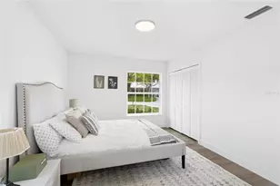 2949 Bougainvillea St, Sarasota, FL 34239 - Photo 17