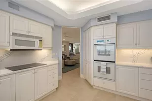 3030 Grand Bay Blvd, Longboat Key, FL 34228 - Photo 25