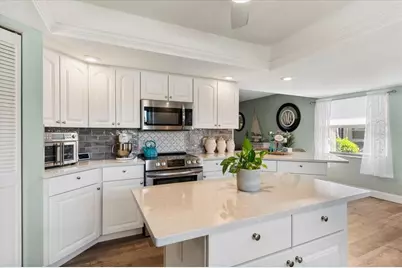 286 Laurel Hollow Drive, Nokomis, FL 34275 - Photo 9