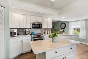 286 Laurel Hollow Dr, Nokomis, FL 34275 - Photo 9