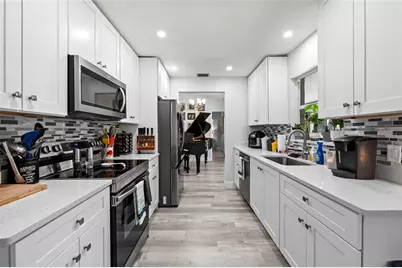 935 Baer Avenue NW, Port Charlotte, FL 33948 - Photo 9