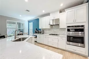 6017 Maidenstone Way, Palmetto, FL 34221 - Photo 31