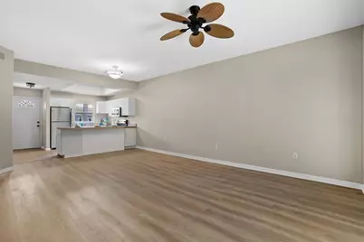 4275 Castlebridge Lane #1312, Sarasota, FL 34238 - Photo 7