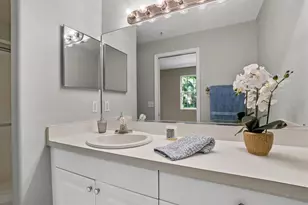 4275 Castlebridge Ln, Sarasota, FL 34238 - Photo 17