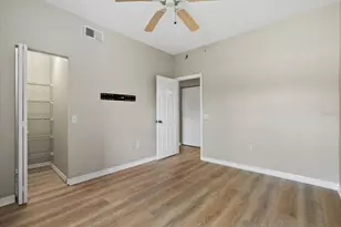 4275 Castlebridge Ln, Sarasota, FL 34238 - Photo 19