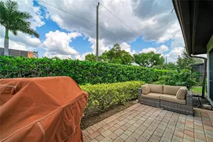 246 Laurel Hollow Dr, Nokomis, FL 34275 - Photo 41