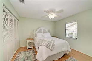 246 Laurel Hollow Dr, Nokomis, FL 34275 - Photo 19